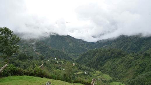 Paisaje con fragmentos de bosque de pino-encino en la Sierra Madre de Chiapas